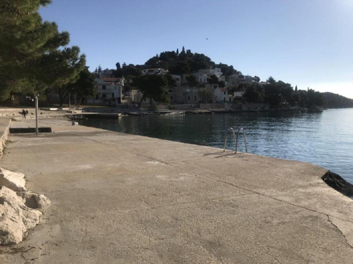 Apartments Villa Tribunj Tribalj المظهر الخارجي الصورة