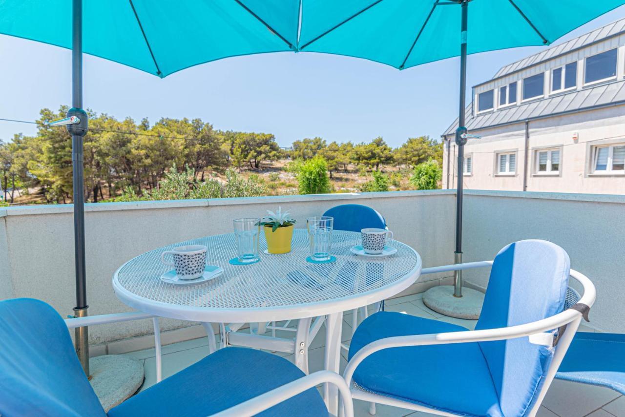 Apartments Villa Tribunj Tribalj المظهر الخارجي الصورة