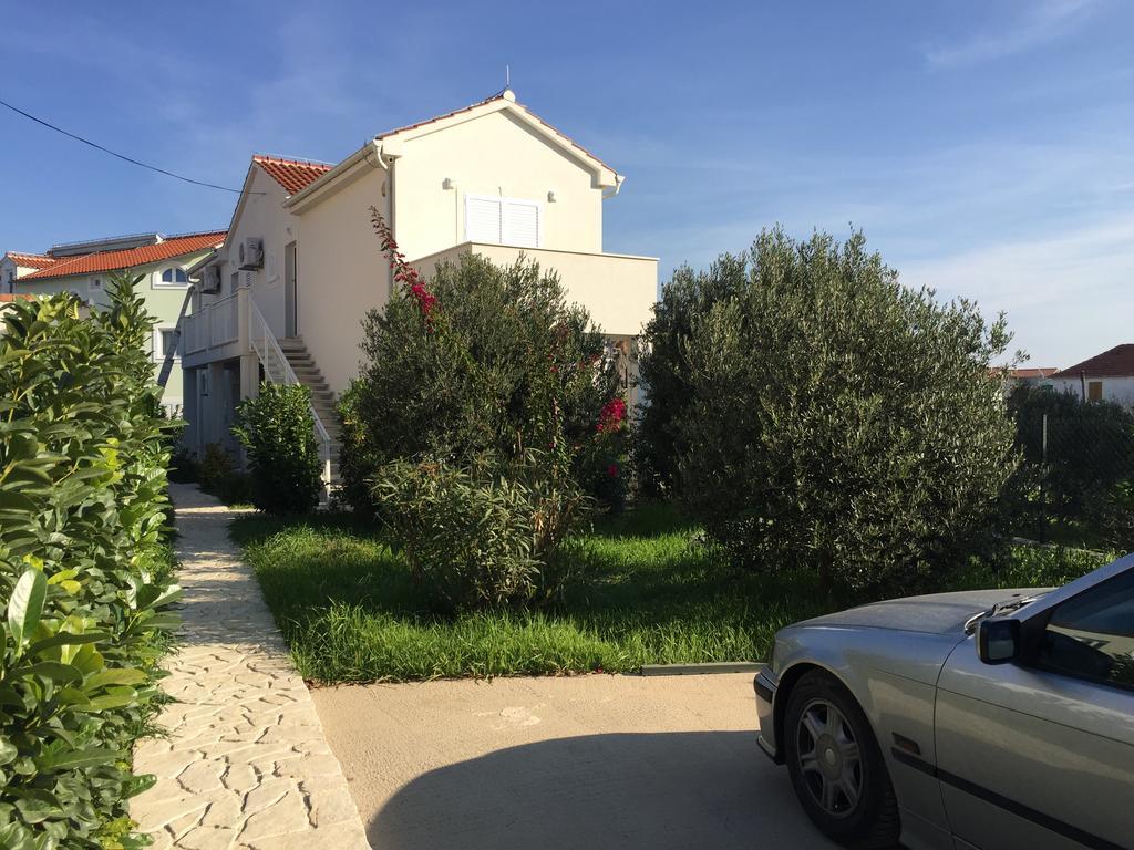 Apartments Villa Tribunj Tribalj المظهر الخارجي الصورة