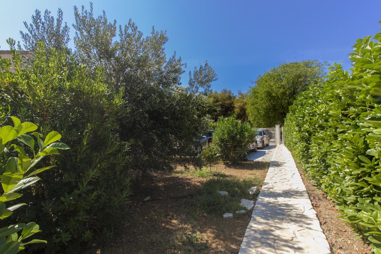Apartments Villa Tribunj Tribalj المظهر الخارجي الصورة