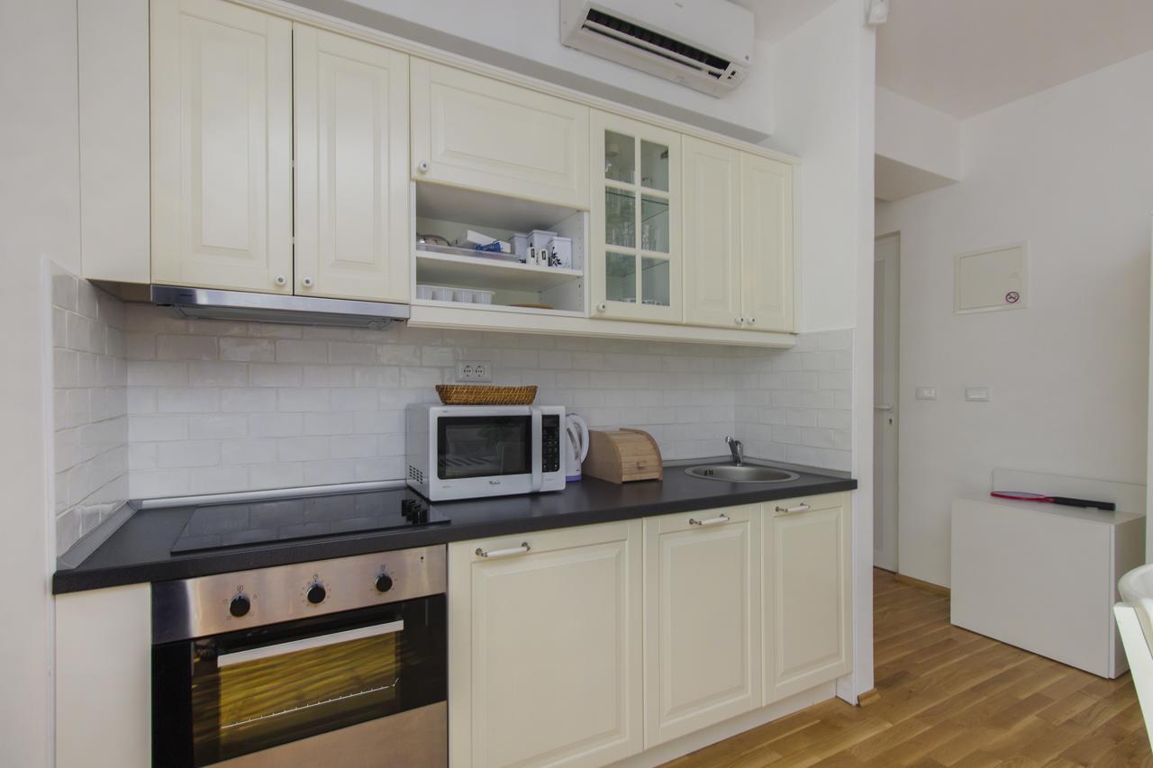 Apartments Villa Tribunj Tribalj المظهر الخارجي الصورة